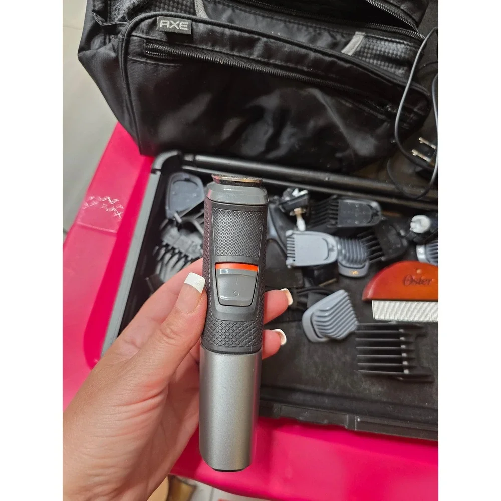 Philips Norelco Multigroom 5000 MG5700 Mens Trimmer‎ Set with Case and Axe Bag